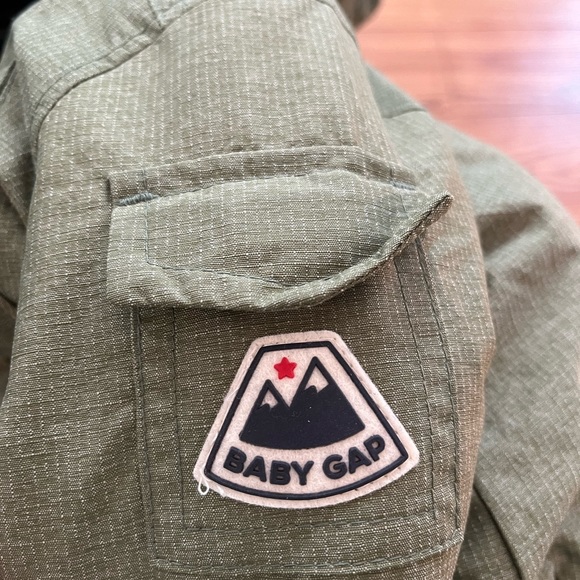 Baby Gap 0-6 months infant winter jacket - Picture 4 of 5